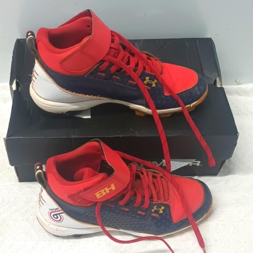 Under Armour Harper 6 Baseball Cleats, 5.5Y